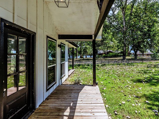 161 Lakeway Circle, Trinity, TX 75862