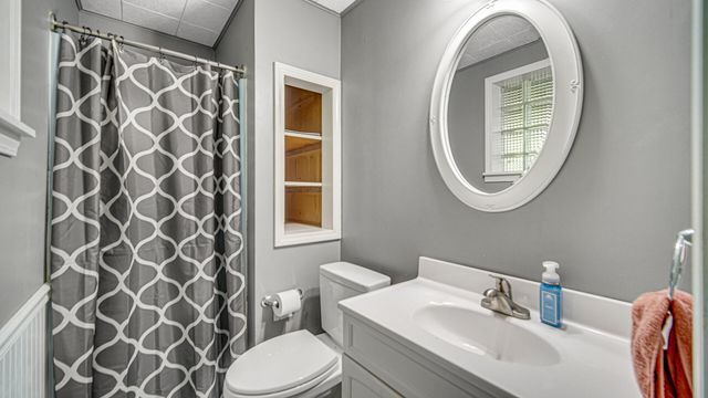 166 N Woodland Drive, La Porte, IN 46350