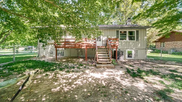 166 N Woodland Drive, La Porte, IN 46350