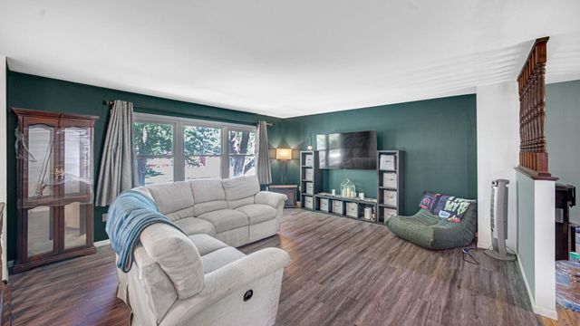 166 N Woodland Drive, La Porte, IN 46350