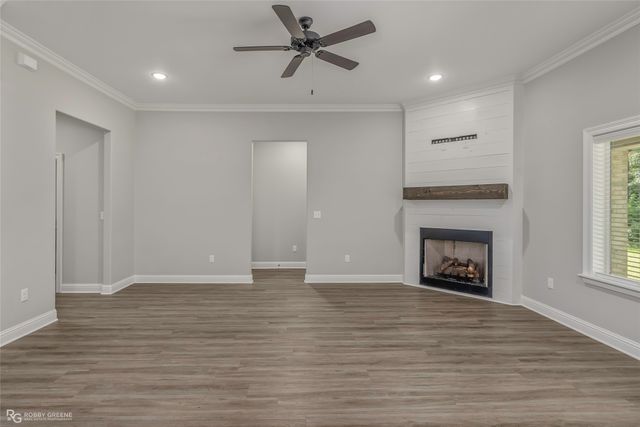 1013 Voss Drive, Stonewall, LA 71078