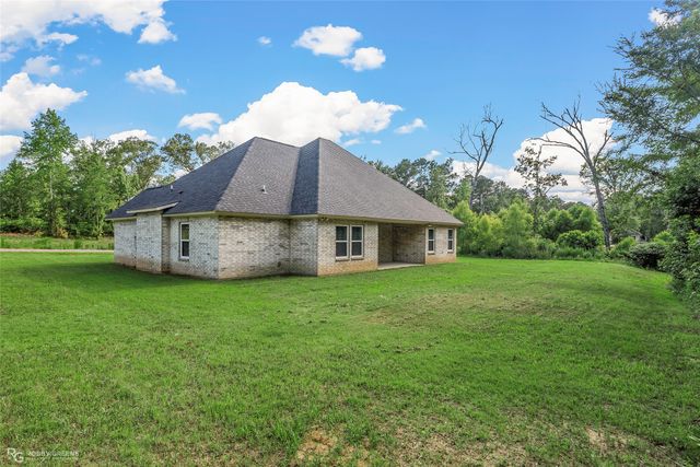 1013 Voss Drive, Stonewall, LA 71078