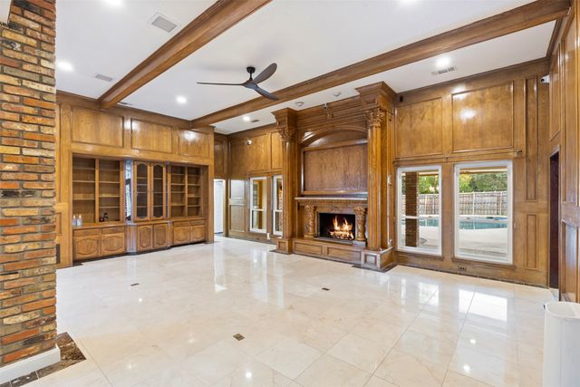 906 Greenbriar Lane, Duncanville, TX 75137