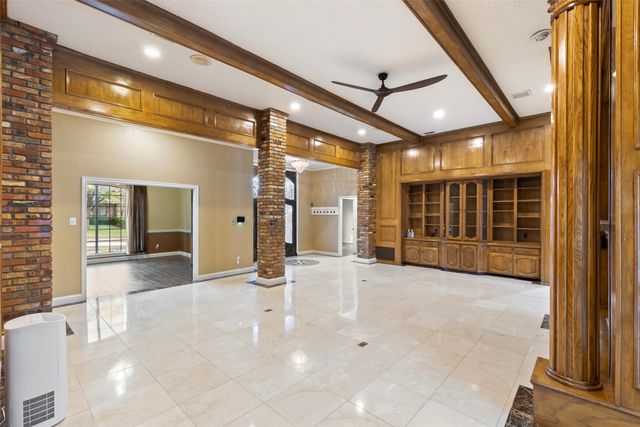 906 Greenbriar Lane, Duncanville, TX 75137