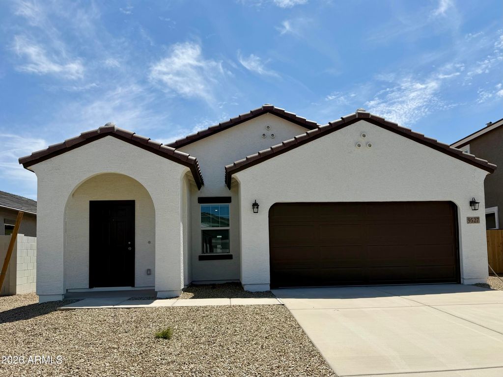 9543 W GABY Road, Tolleson, AZ 85353 — photo 2