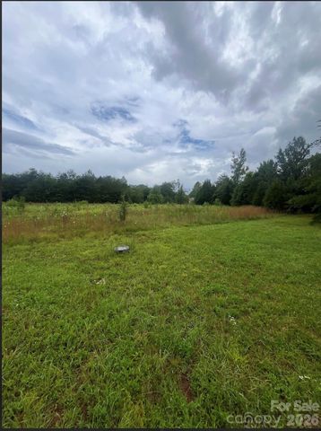 130 Vectra Drive, Statesville, NC 28625