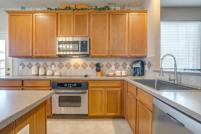 6509 Nottinghill Court, North Richland Hills, TX 76180