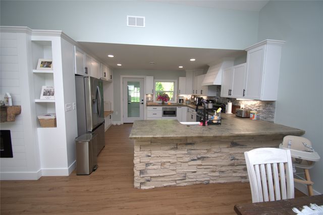 1003 VILLA SITES Avenue, Harborcreek, PA 16421