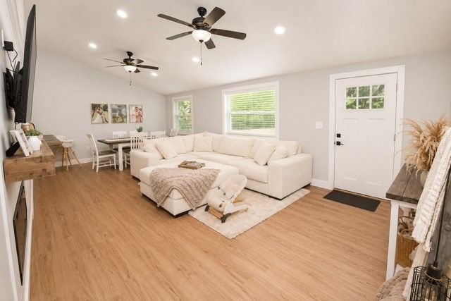 1003 VILLA SITES Avenue, Harborcreek, PA 16421