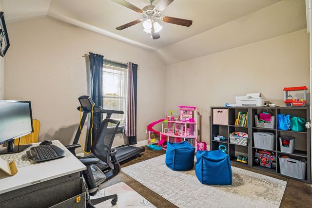816 W Park Avenue, Weatherford, TX 76086