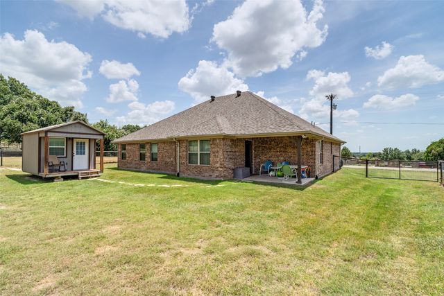 816 W Park Avenue, Weatherford, TX 76086