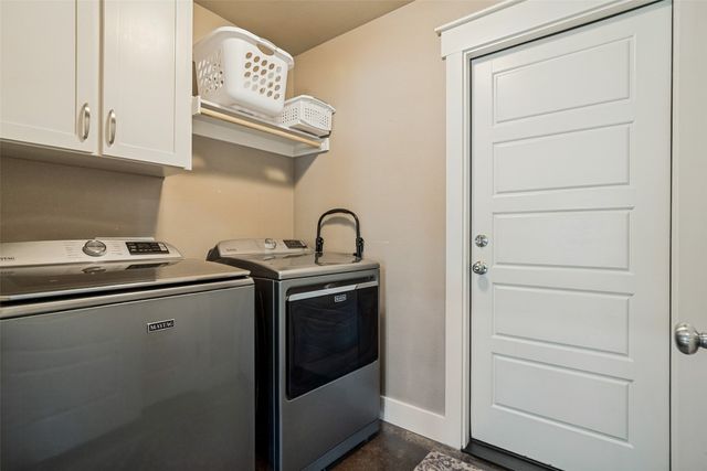 816 W Park Avenue, Weatherford, TX 76086