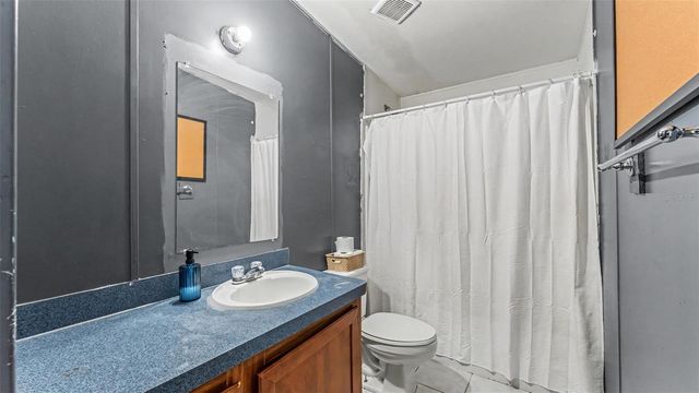 4736 WALNUT CIRCLE S, Lakeland, FL 33810