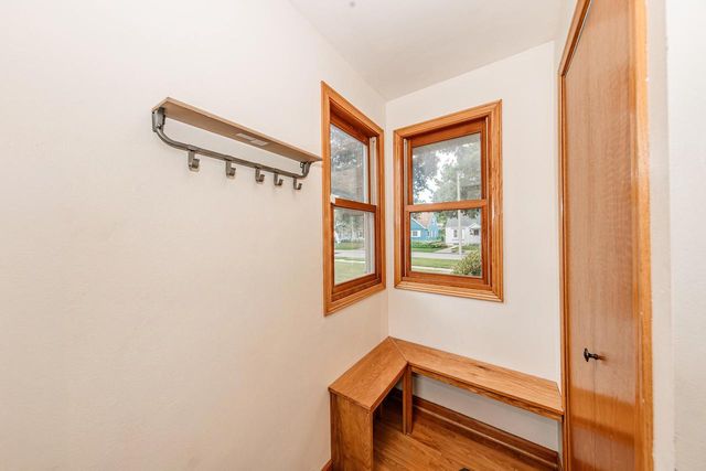 3450 N 89th STREET, Milwaukee, WI 53222