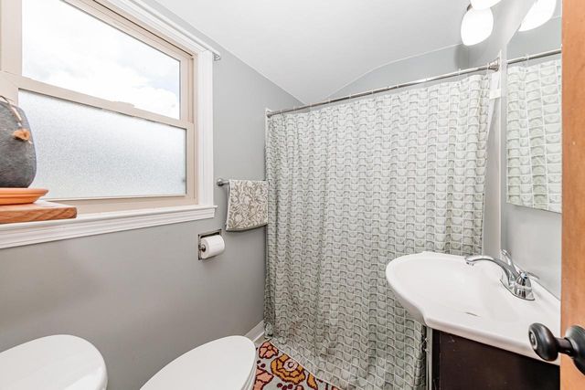 3450 N 89th STREET, Milwaukee, WI 53222