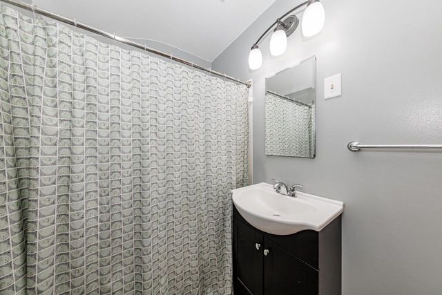 3450 N 89th STREET, Milwaukee, WI 53222