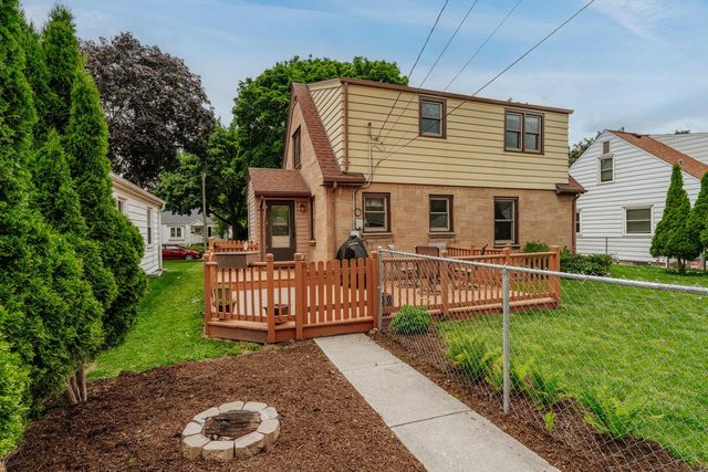 3450 N 89th STREET, Milwaukee, WI 53222