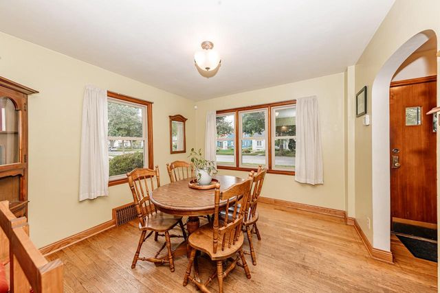 3450 N 89th STREET, Milwaukee, WI 53222