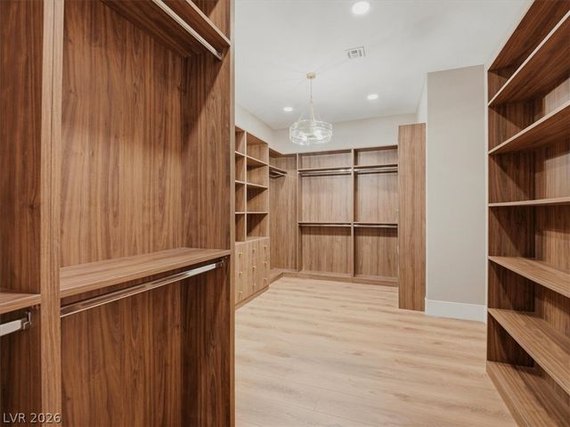 11321 Golden Chestnut Place, Las Vegas, NV 89135