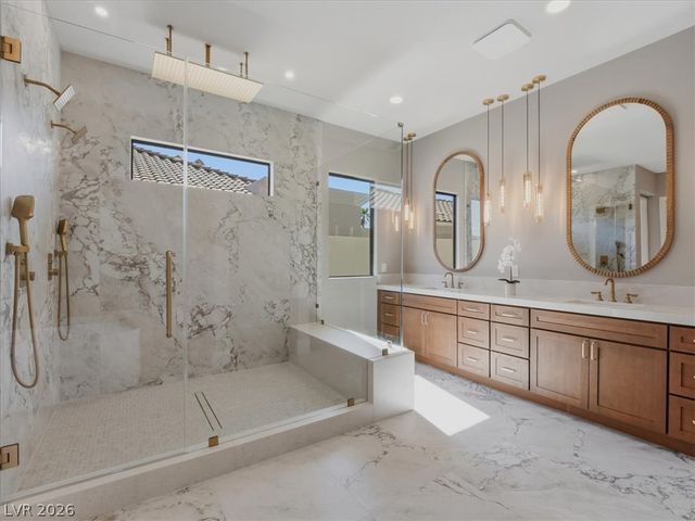 11321 Golden Chestnut Place, Las Vegas, NV 89135