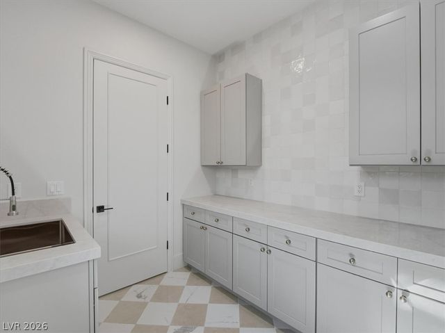 11321 Golden Chestnut Place, Las Vegas, NV 89135