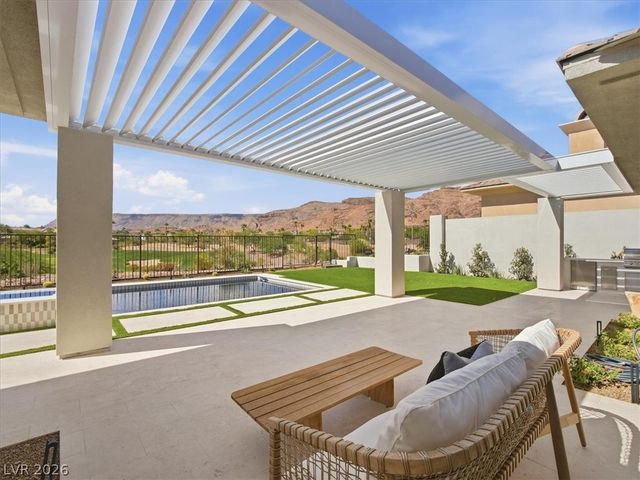 11321 Golden Chestnut Place, Las Vegas, NV 89135