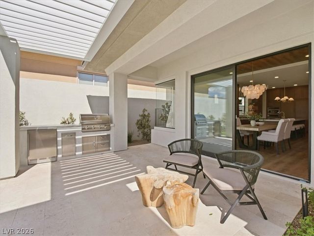 11321 Golden Chestnut Place, Las Vegas, NV 89135