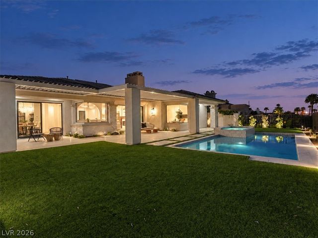 11321 Golden Chestnut Place, Las Vegas, NV 89135