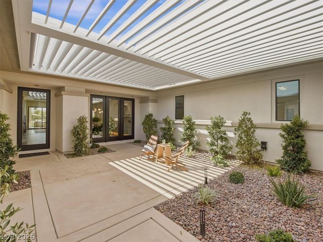 11321 Golden Chestnut Place, Las Vegas, NV 89135