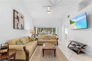760 Wiggins Lake DR 206, Naples, FL 34110