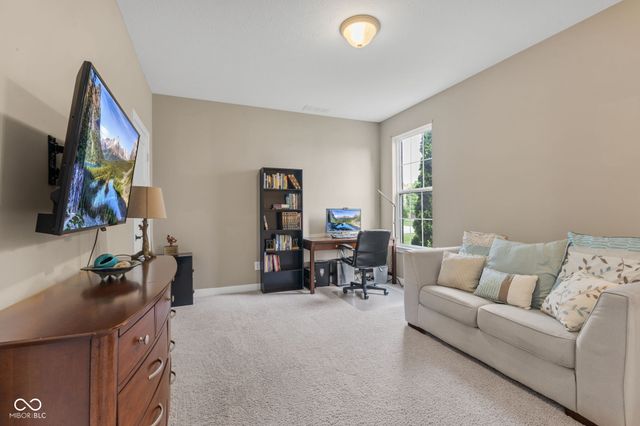 9712 N Port Drive, Mccordsville, IN 46055
