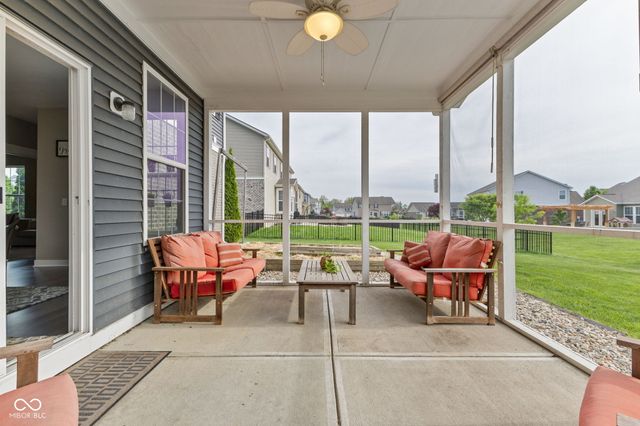 9712 N Port Drive, Mccordsville, IN 46055