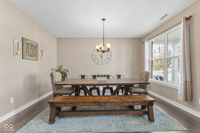 9712 N Port Drive, Mccordsville, IN 46055