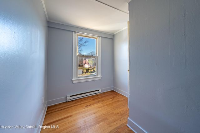 677 2nd Avenue, Troy, NY 12180