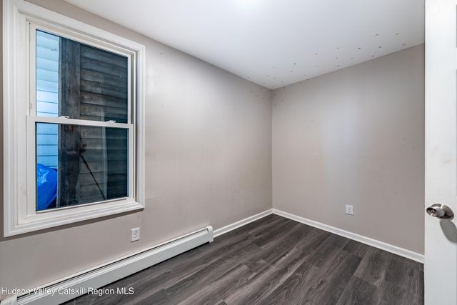 677 2nd Avenue, Troy, NY 12180