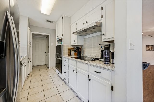 3410 Sheridan Court, Arlington, TX 76017