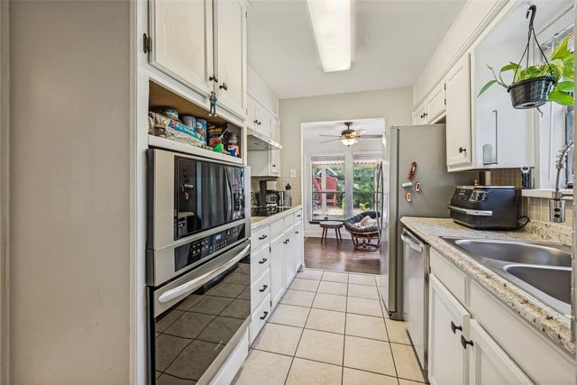 3410 Sheridan Court, Arlington, TX 76017