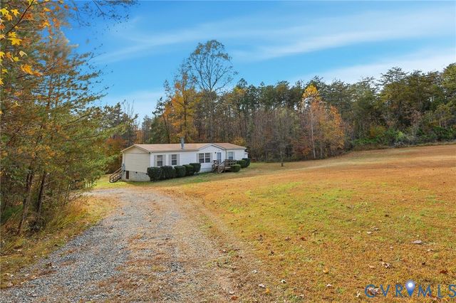 4353 Riddles Bridge Rd, Goochland, VA 23063