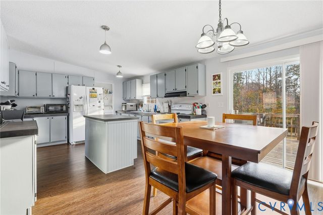 4353 Riddles Bridge Rd, Goochland, VA 23063