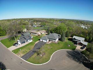 7818 Davidson Court, Inver Grove Heights, MN 55076