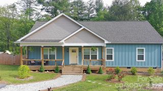 39 Arlington Oaks Lane, Bryson City, NC 28713