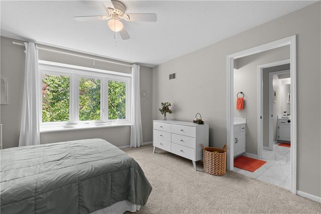 4208 NE Courtney Drive, Lee's Summit, MO 64064