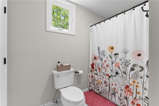 4208 NE Courtney Drive, Lee's Summit, MO 64064