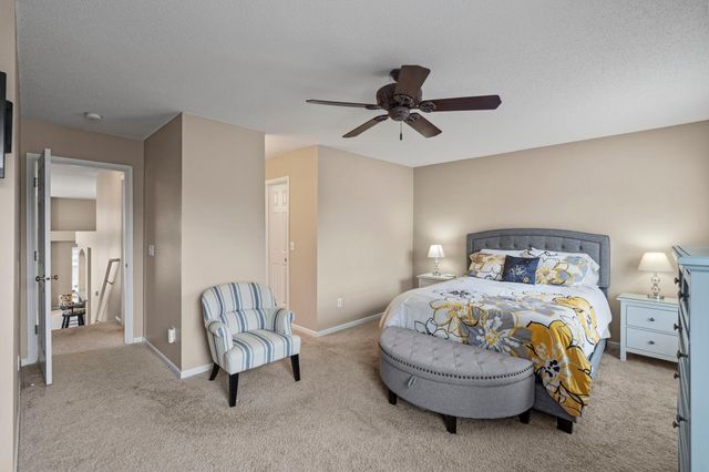 10258 Country Club Alcove, Woodbury, MN 55129