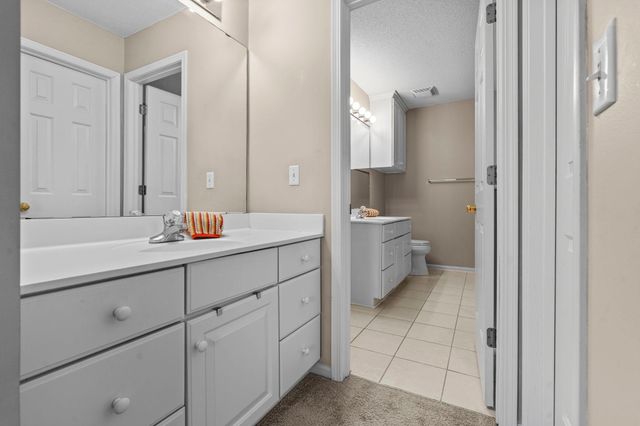 10258 Country Club Alcove, Woodbury, MN 55129