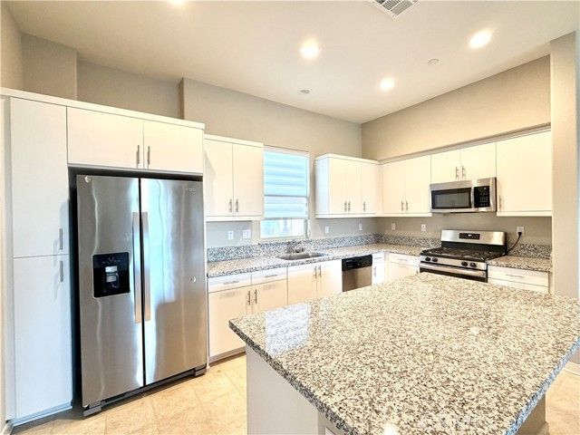 718 Central Avenue, Upland, CA 91786