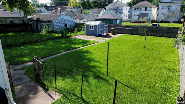 631 5TH Avenue S, Clinton, IA 52732