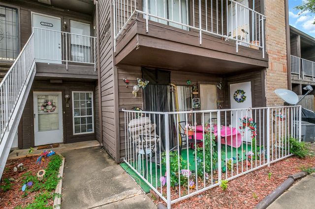 6633 W Airport Boulevard 1111, Houston, TX 77035