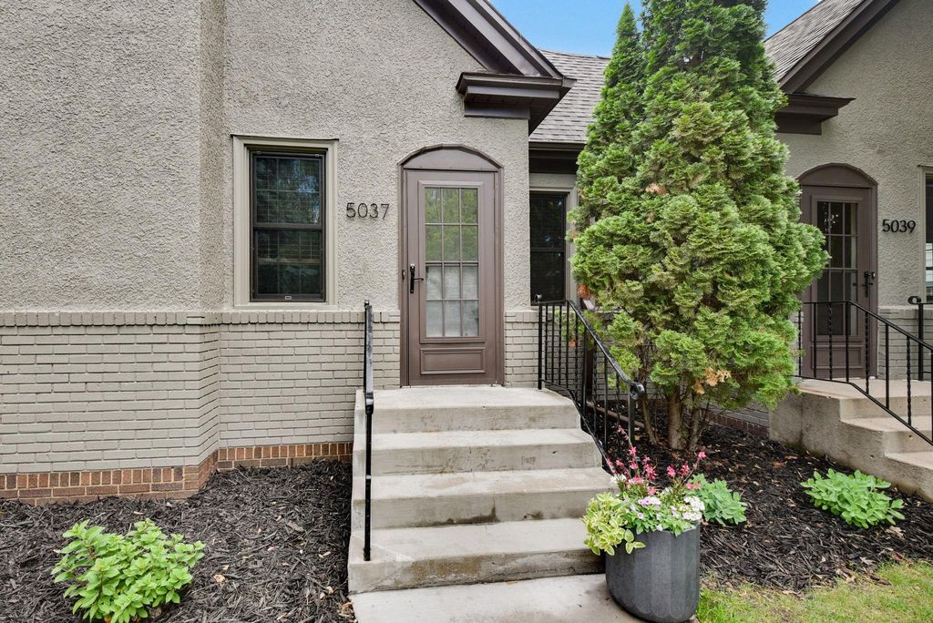 5037/5039 Abbott Avenue S, Minneapolis, MN 55410 — photo 2