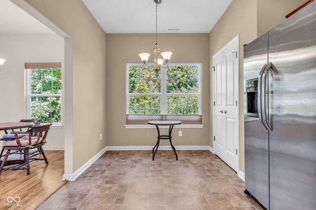 980 Blossom Court, Greenfield, IN 46140